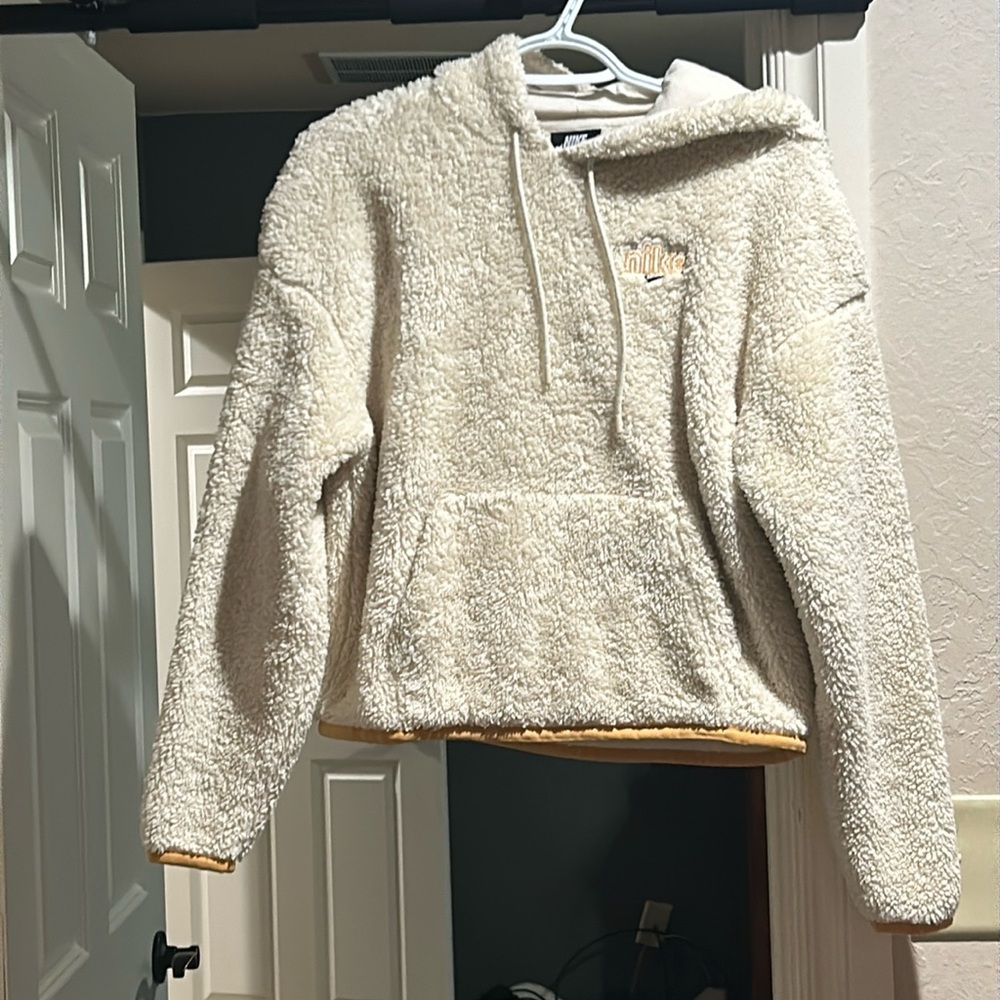 Nike pullover adult xsmall